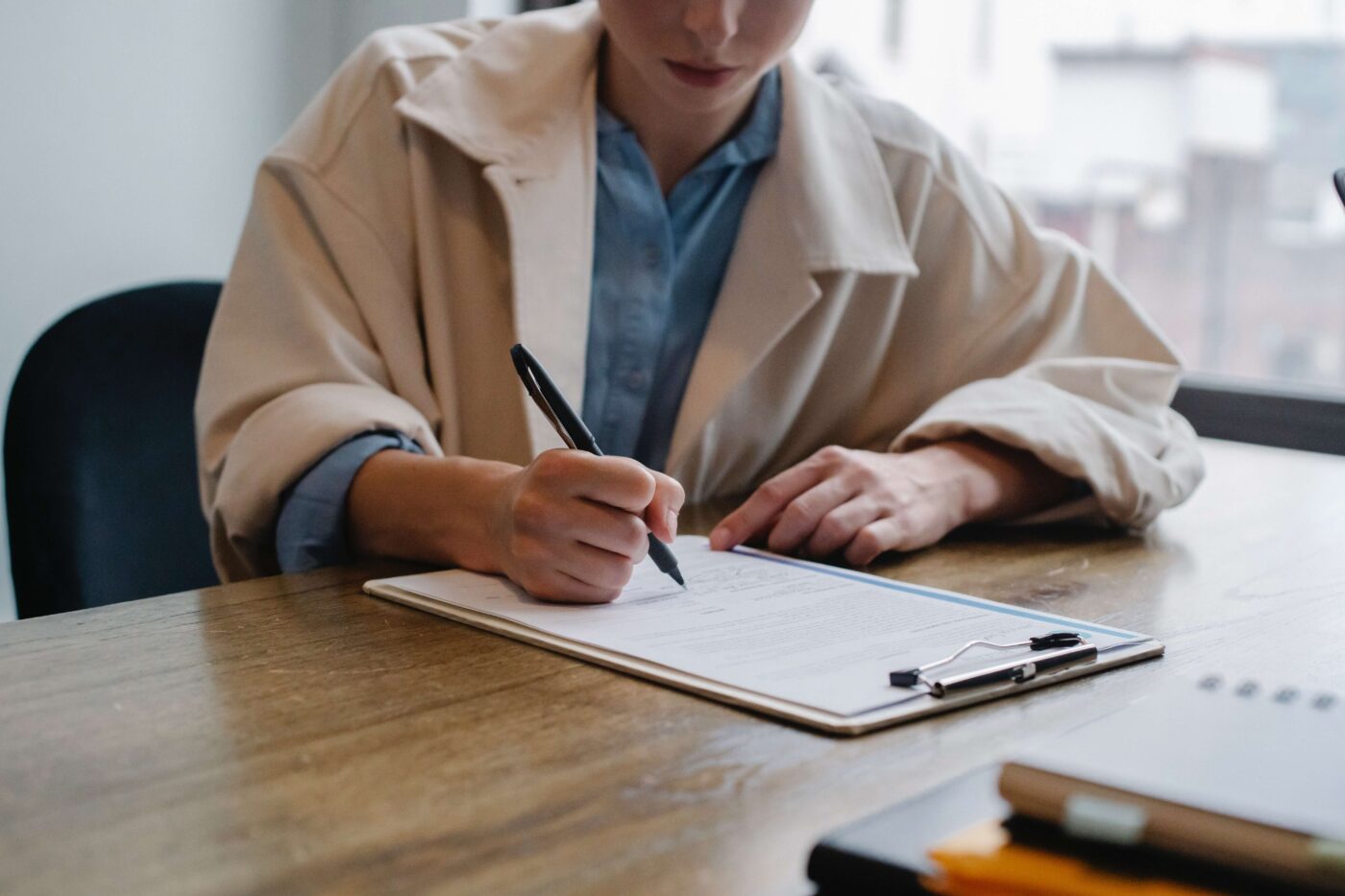 How To List Contract And Freelance Work On Your Resume